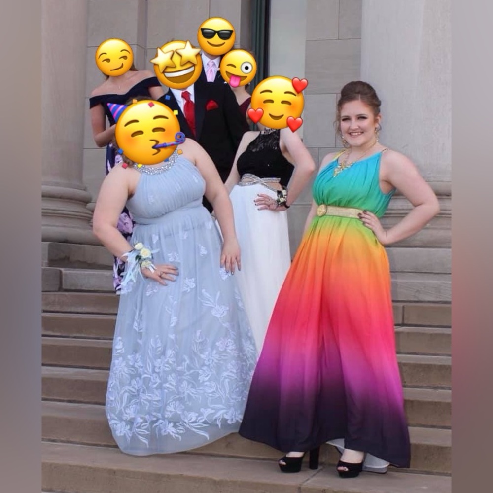 Beautiful rainbow dress 🌈